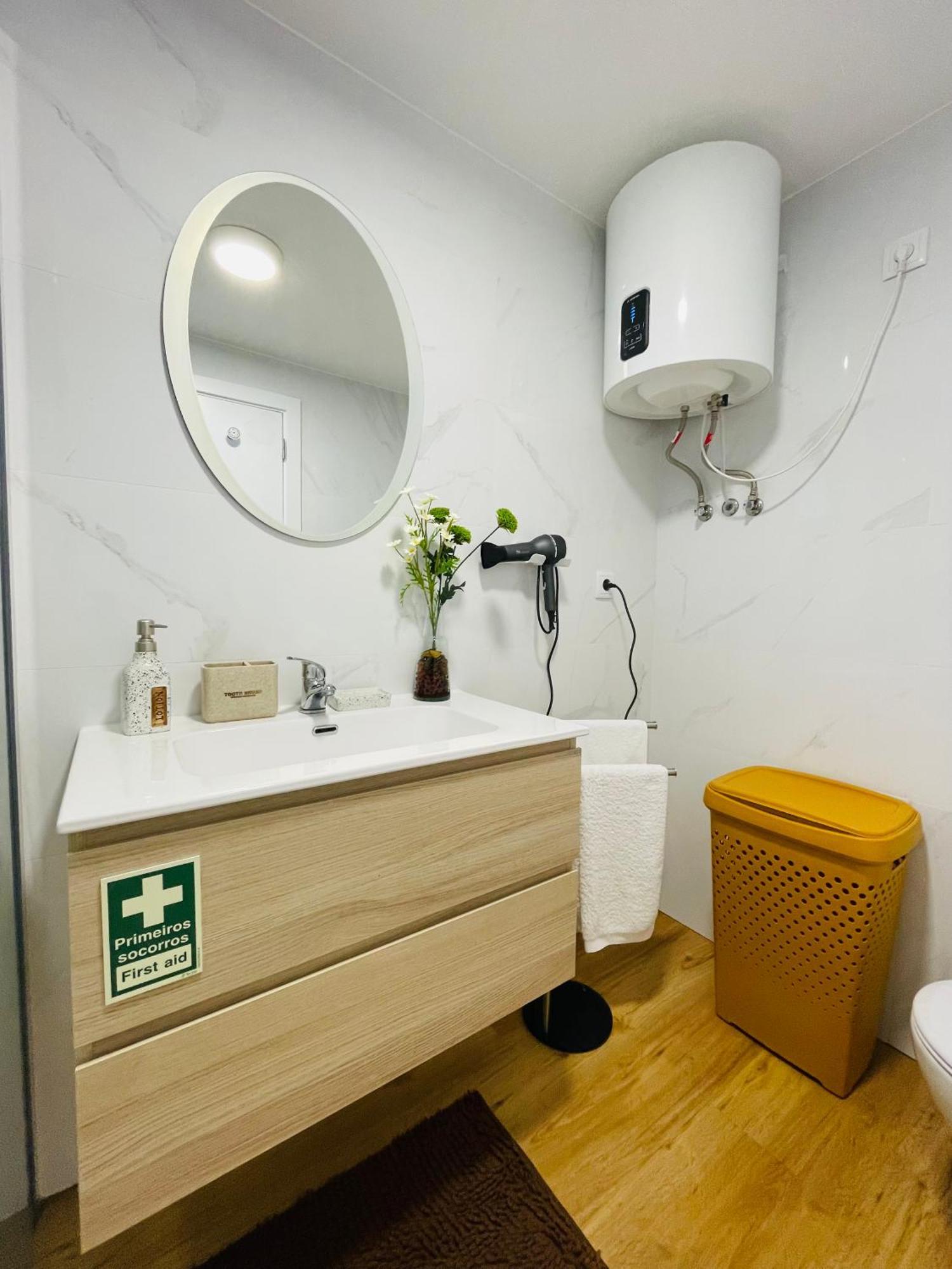 Cozy House Hotel Фуншал Екстериор снимка