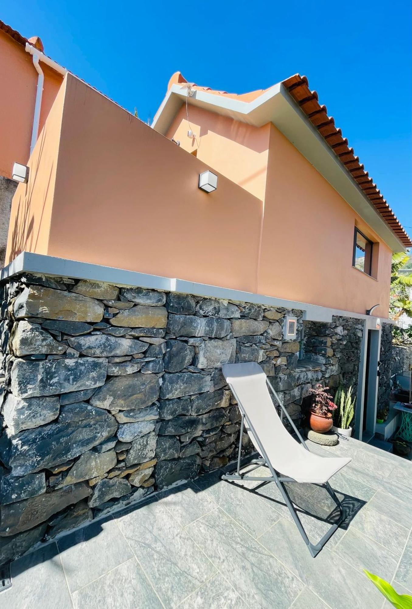 Cozy House Hotel Фуншал Екстериор снимка
